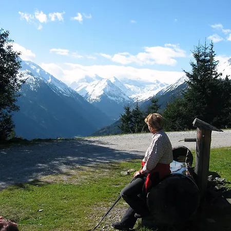 Casa de Férias Gaestehaus Danler *